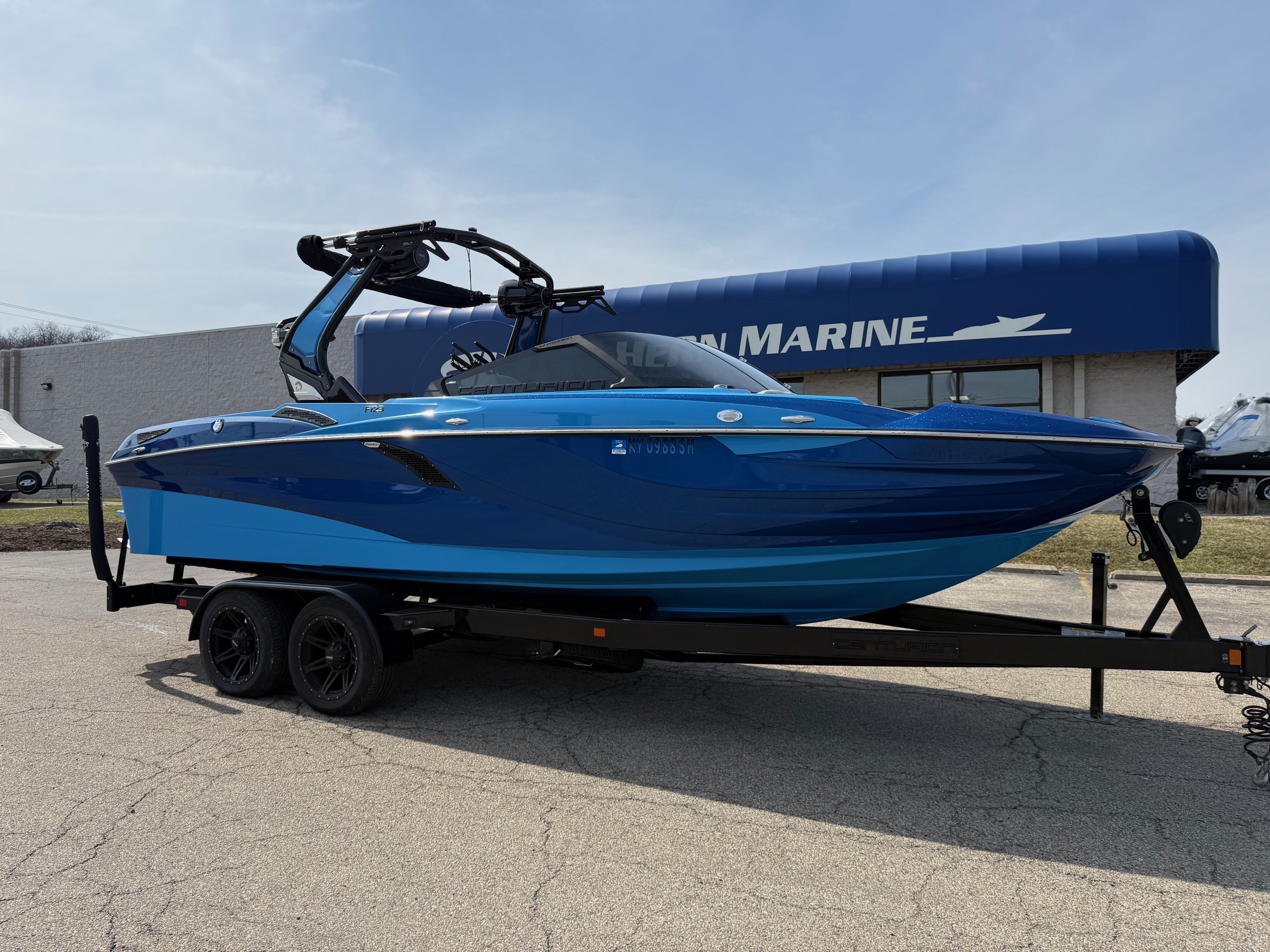 boat.Title